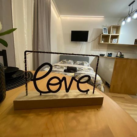 Love Glow Studio Krakow Dış mekan fotoğraf